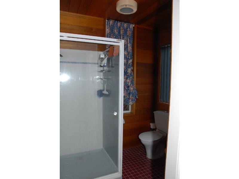 77 Nielsen Avenue, Glenlee QLD 4711