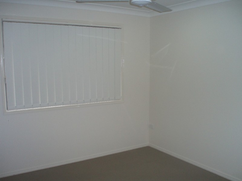 16 Riley Drive, Gracemere QLD 4702