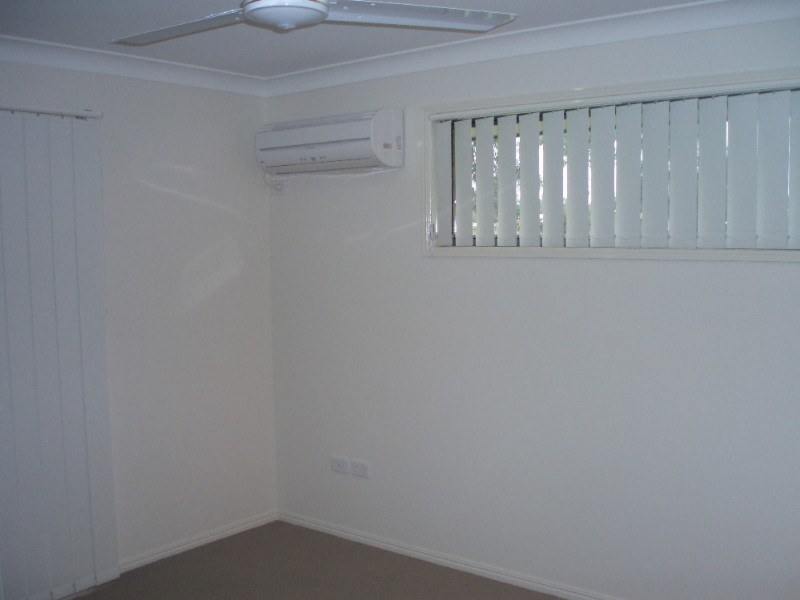 16 Riley Drive, Gracemere QLD 4702