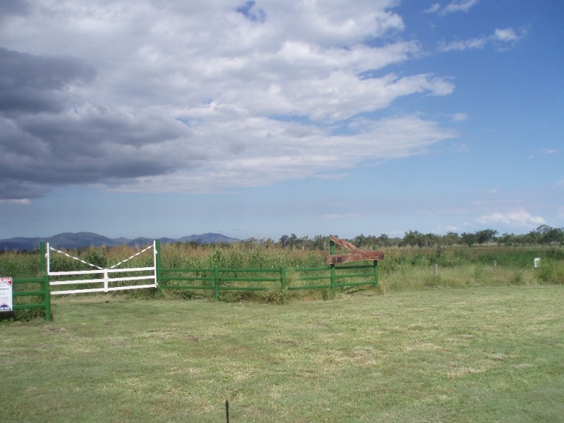 Alton Downs QLD 4702