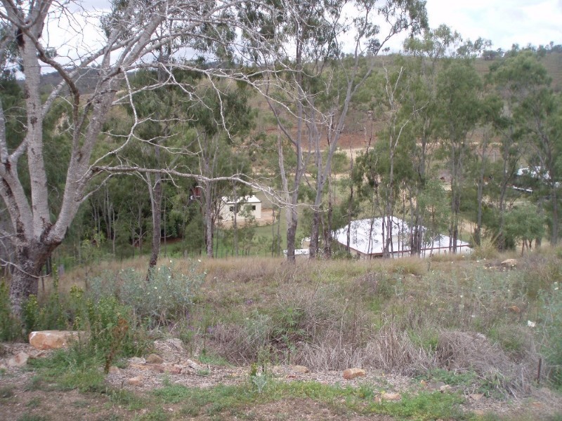 106 Morgan Street, Mount Morgan QLD 4714