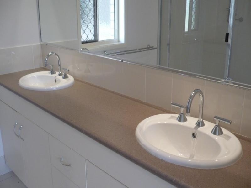 34 Lamb Avenue, Gracemere QLD 4702