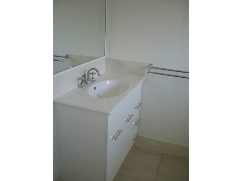 5 John Oxley Drive, Gracemere QLD 4702