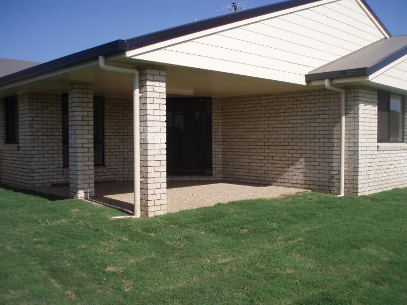 5 John Oxley Drive, Gracemere QLD 4702