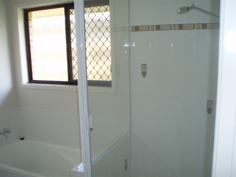 7 John Oxley Drive, Gracemere QLD 4702