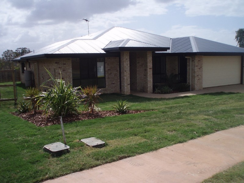 7 John Oxley Drive, Gracemere QLD 4702