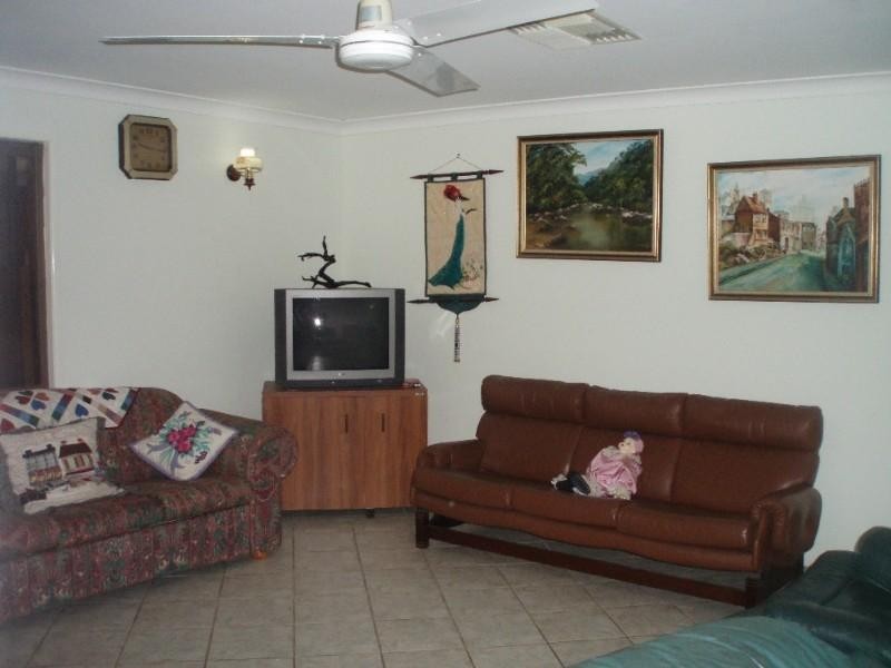 21 Fenwick Street, Gracemere QLD 4702