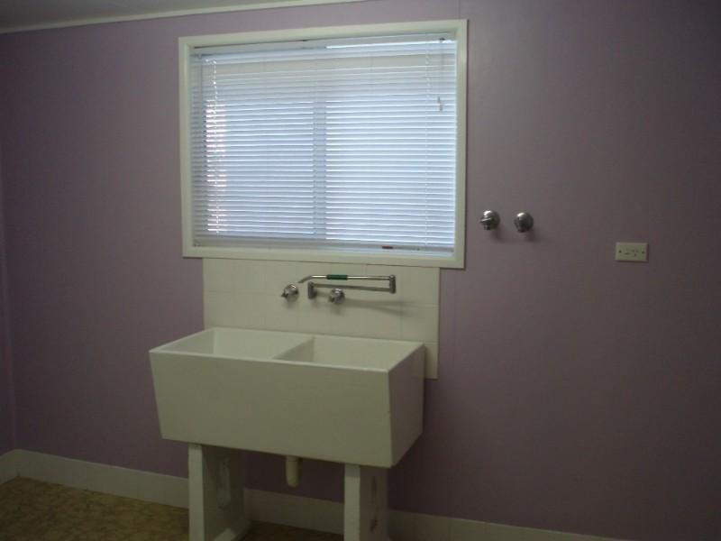 30 James Street, Gracemere QLD 4702