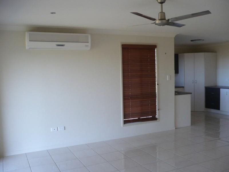 4 Zamia Way, Gracemere QLD 4702