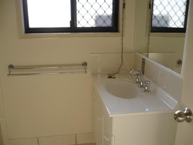 4 Zamia Way, Gracemere QLD 4702