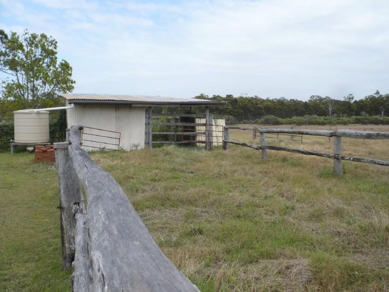 142 Peckovers Road, Cawarral QLD 4702
