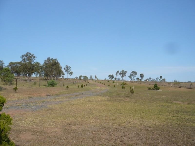 53607 Burnett Highway, Gracemere QLD 4702