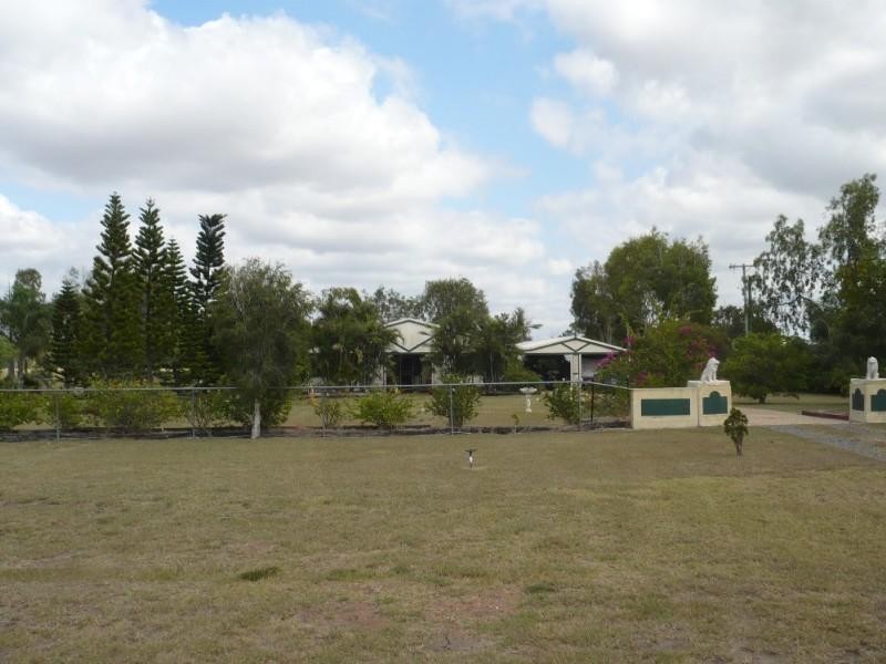 53607 Burnett Highway, Gracemere QLD 4702