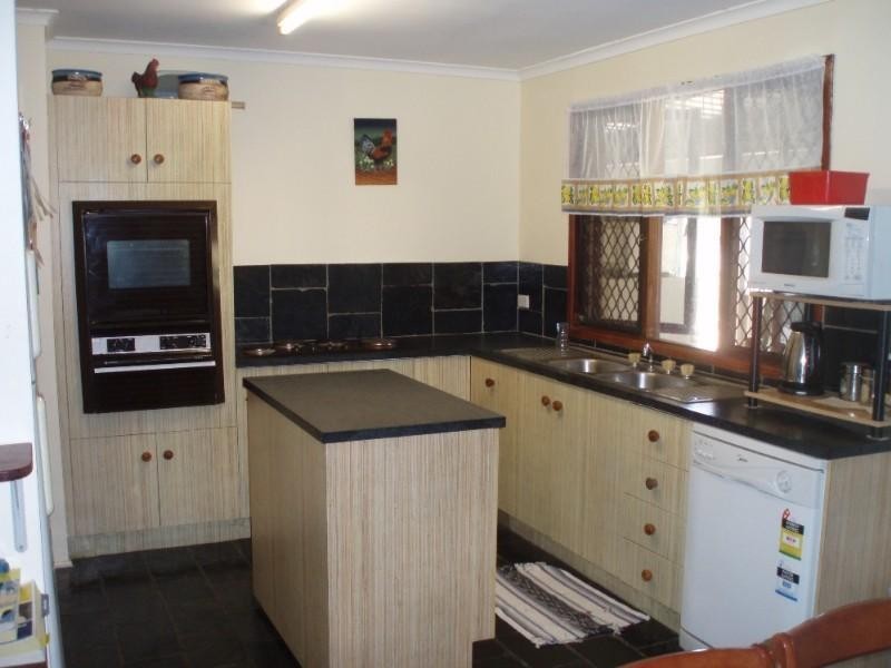 165 Somerset Road, Gracemere QLD 4702