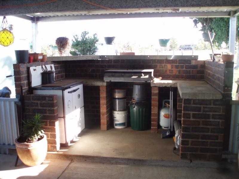 165 Somerset Road, Gracemere QLD 4702