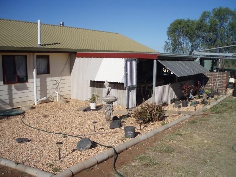 165 Somerset Road, Gracemere QLD 4702