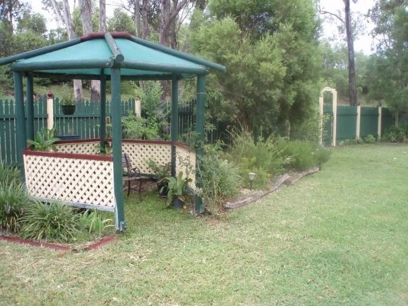 410 Struck Oil Road, Struck Oil QLD 4714