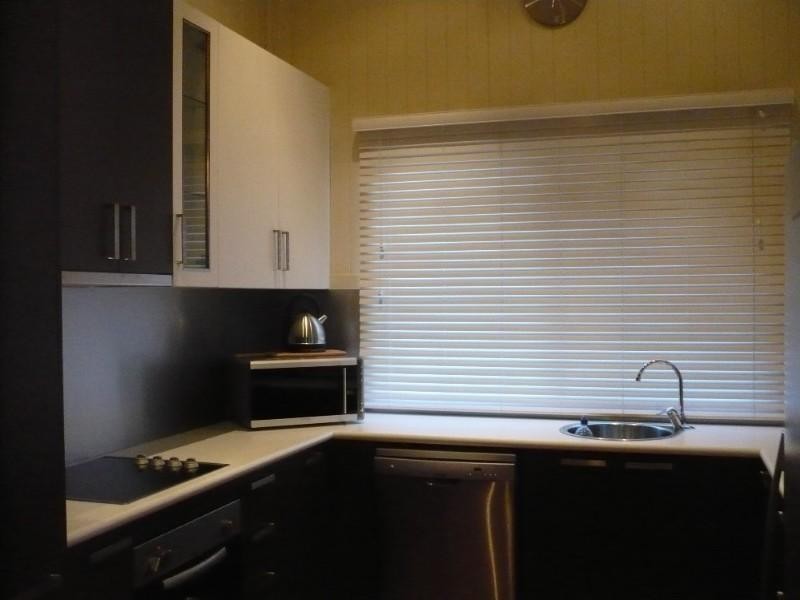 170 West Street, Allenstown QLD 4700