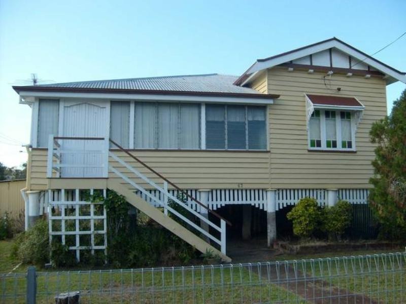 67 Livingstone Street, Berserker QLD 4701