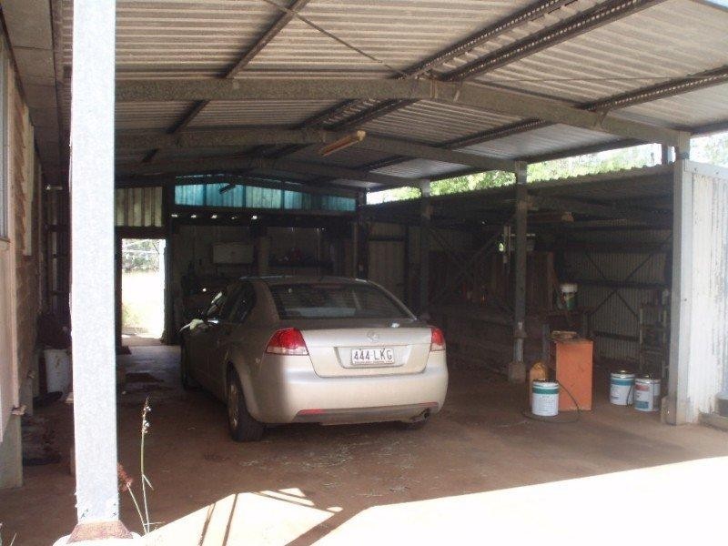 80 Sackville Street, Stanwell QLD 4702