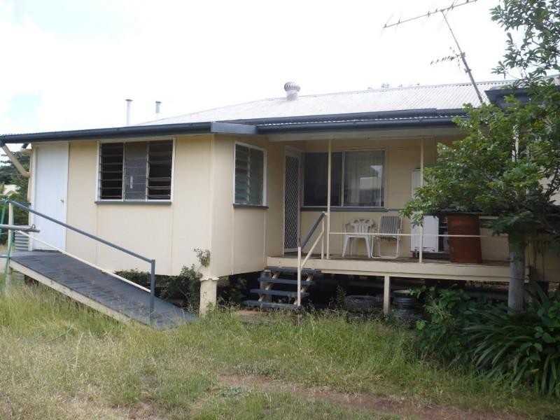 40 Arthur Street, Gracemere QLD 4702