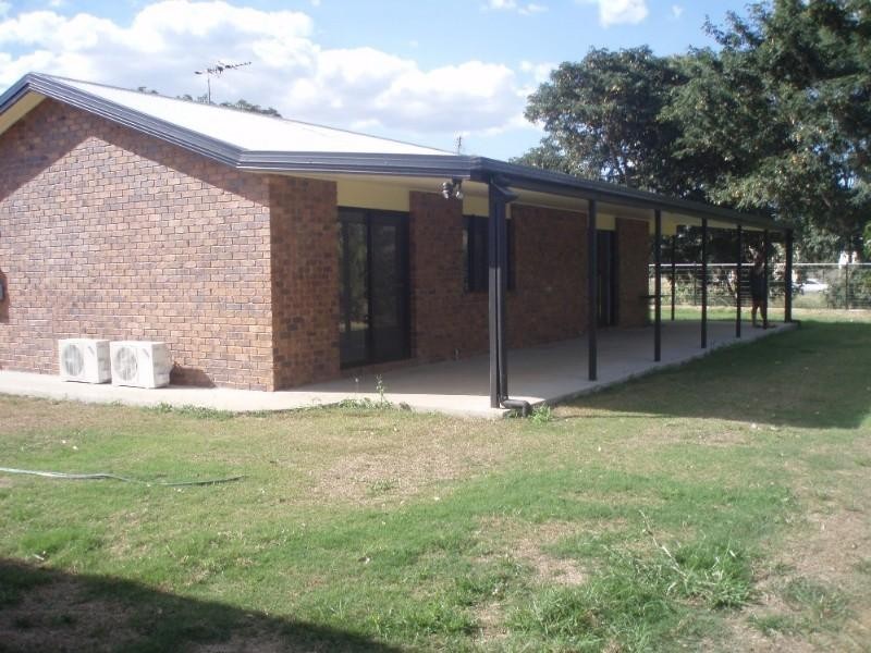 67 Moonmera Street, Kabra QLD 4702