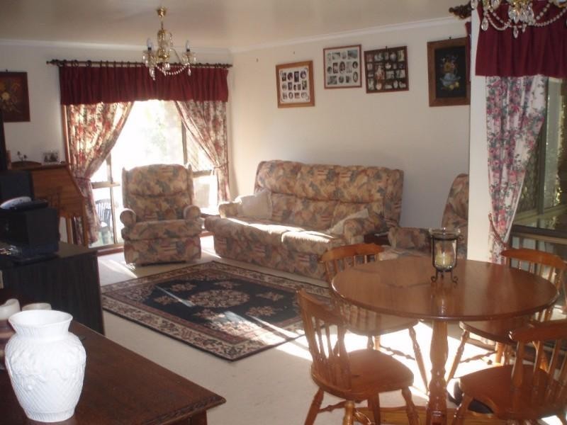 35 Beak Street, Gracemere QLD 4702