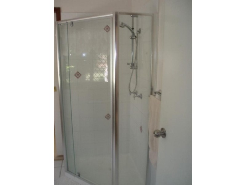 35 Beak Street, Gracemere QLD 4702