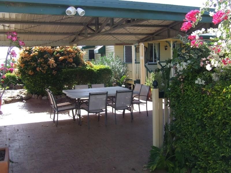 356 Mount Larcom-Bracewell Road, Mount Larcom QLD 4695