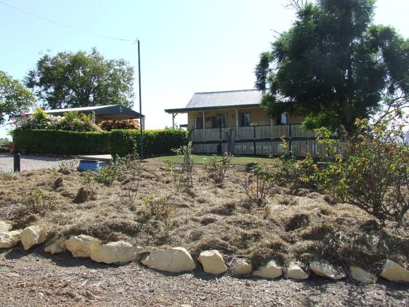 356 Mount Larcom-Bracewell Road, Mount Larcom QLD 4695