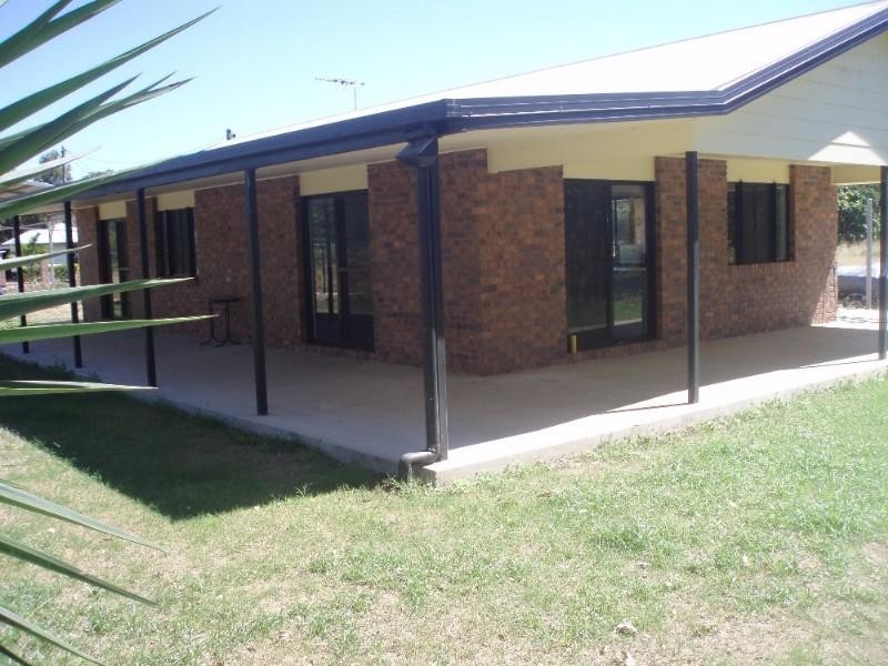 67 Moonmera Street, Kabra QLD 4702