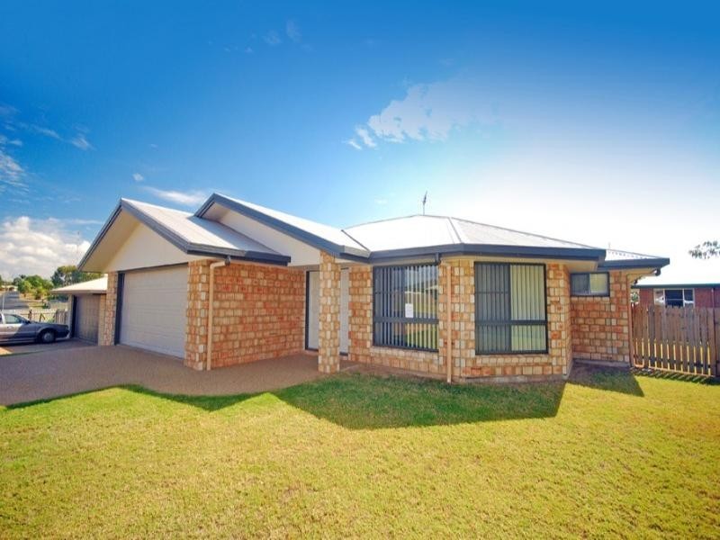 20 Seonaid Place, Gracemere QLD 4702