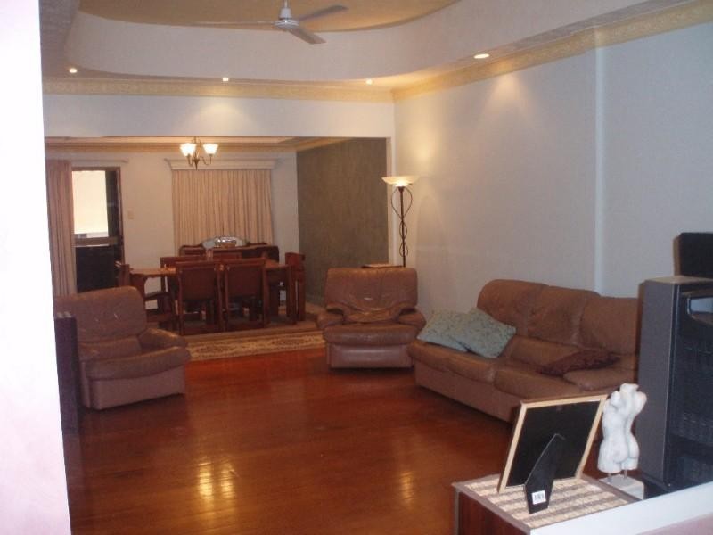 23 Thackeray Street, Park Avenue QLD 4701