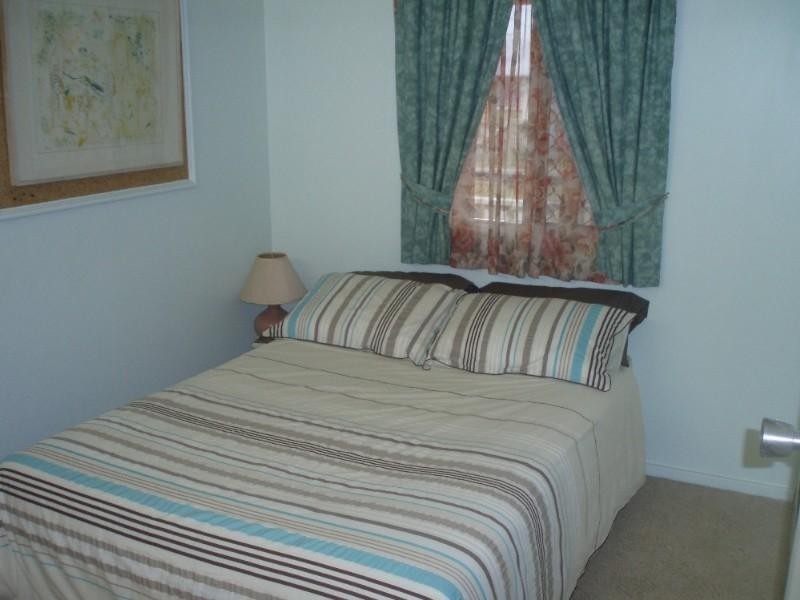 23 Thackeray Street, Park Avenue QLD 4701