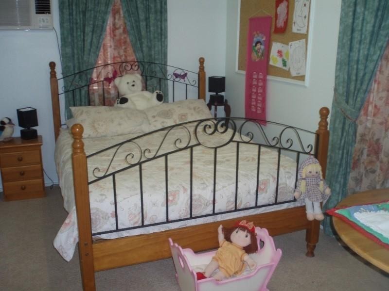 23 Thackeray Street, Park Avenue QLD 4701