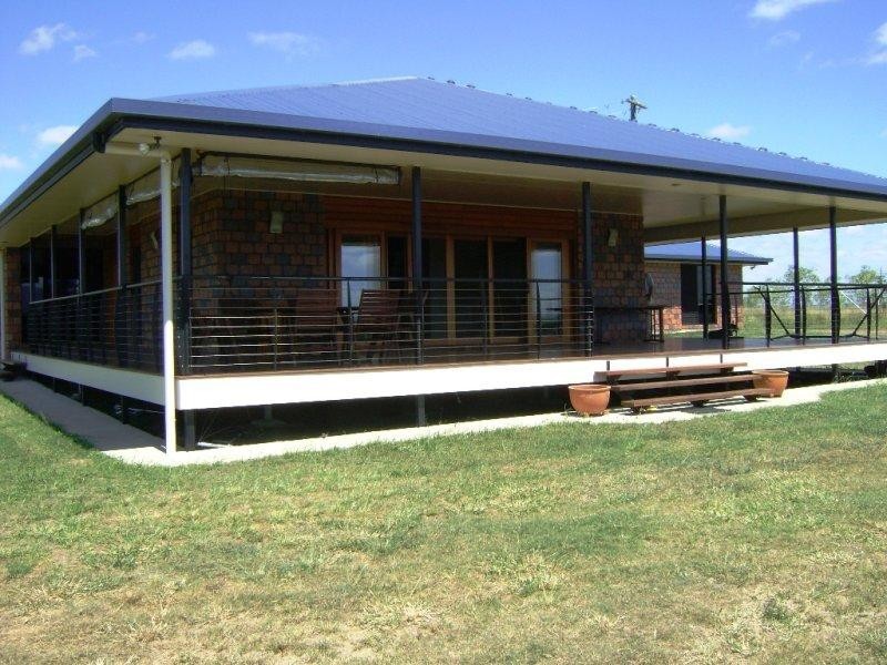 60385 Bruce Highway, Gracemere QLD 4702
