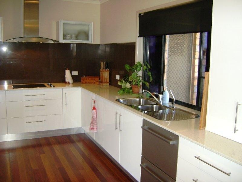60385 Bruce Highway, Gracemere QLD 4702