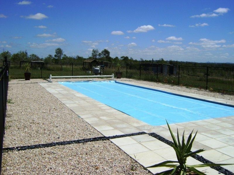 60385 Bruce Highway, Gracemere QLD 4702