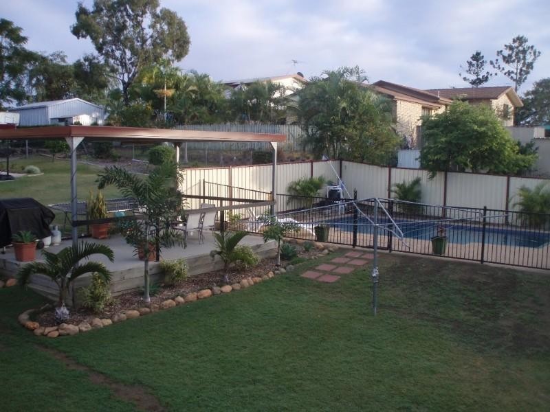 15 Sunrise Crescent, Gracemere QLD 4702