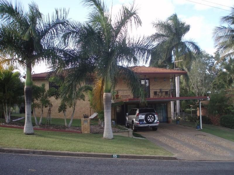 15 Sunrise Crescent, Gracemere QLD 4702