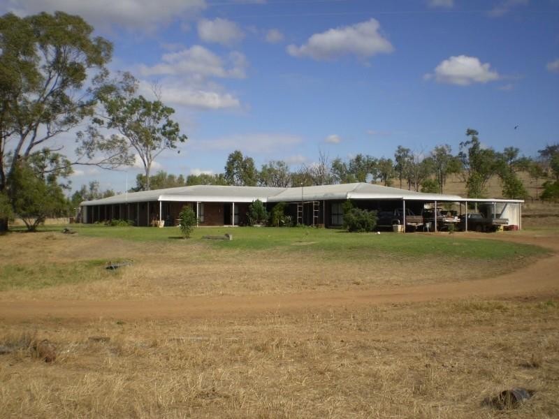 47953 Burnett Highway, Dululu QLD 4702