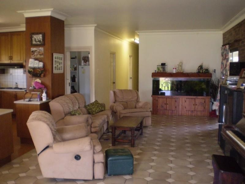 47953 Burnett Highway, Dululu QLD 4702