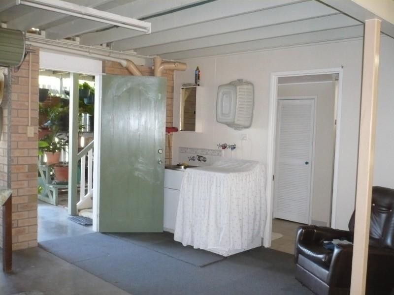 99 West Street, Allenstown QLD 4700