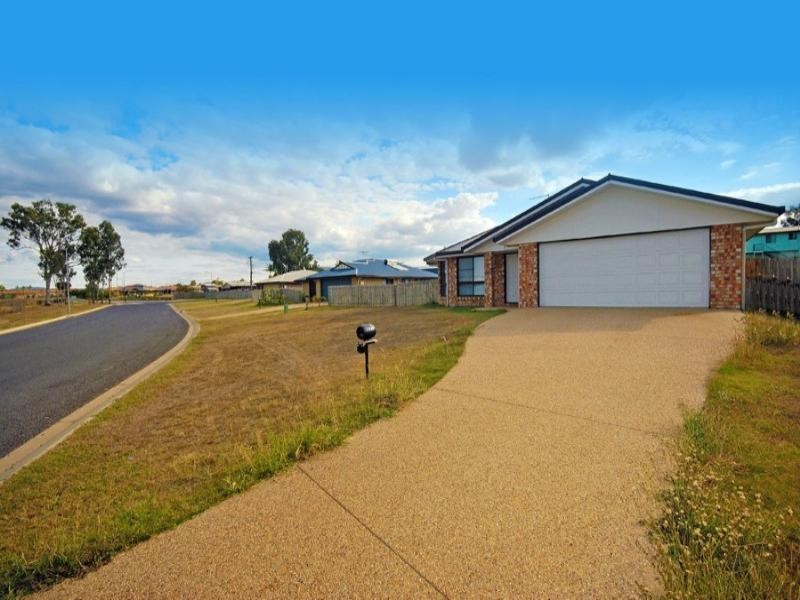 44 Donovan Crescent, Gracemere QLD 4702