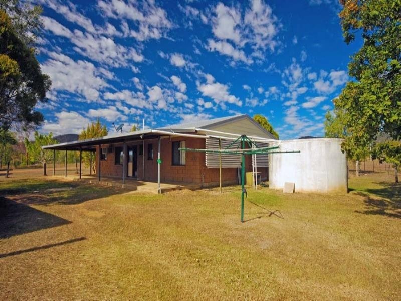 12 Carroll Lane, Bouldercombe QLD 4702