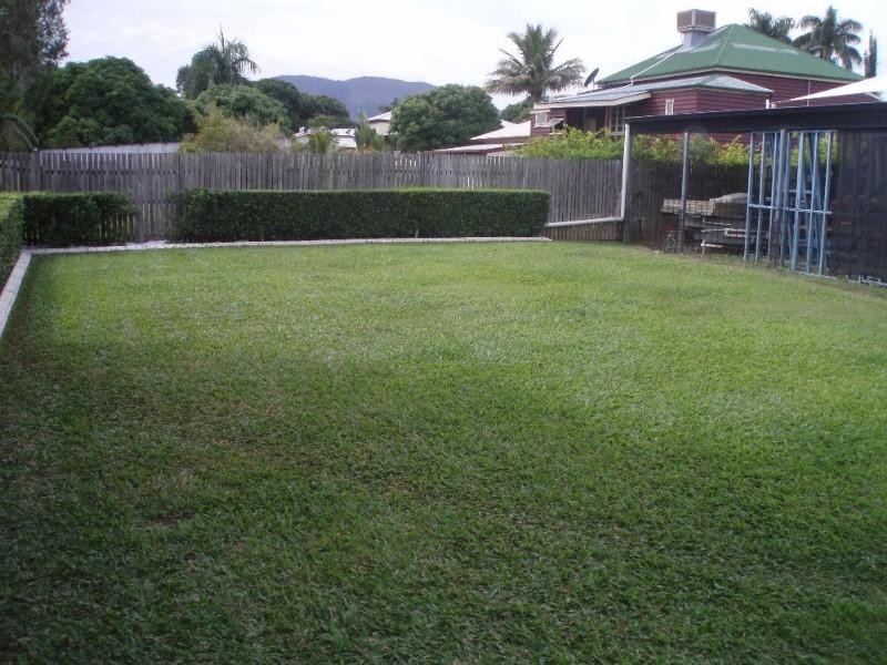 23 Thackeray Street, Park Avenue QLD 4701