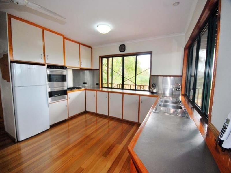 358 Browns Lane, Bungundarra QLD 4703