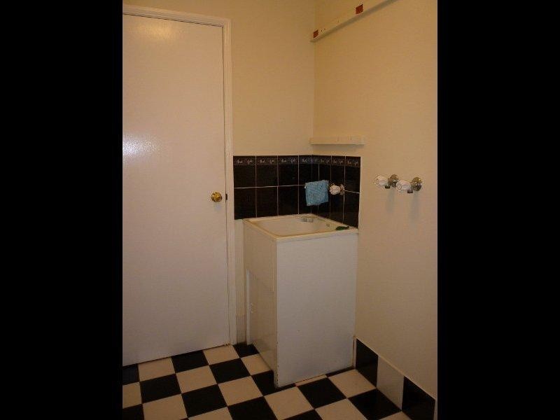 36 Dunnett Street, Gracemere QLD 4702