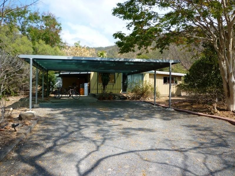 28 Dee Road, Bouldercombe QLD 4702