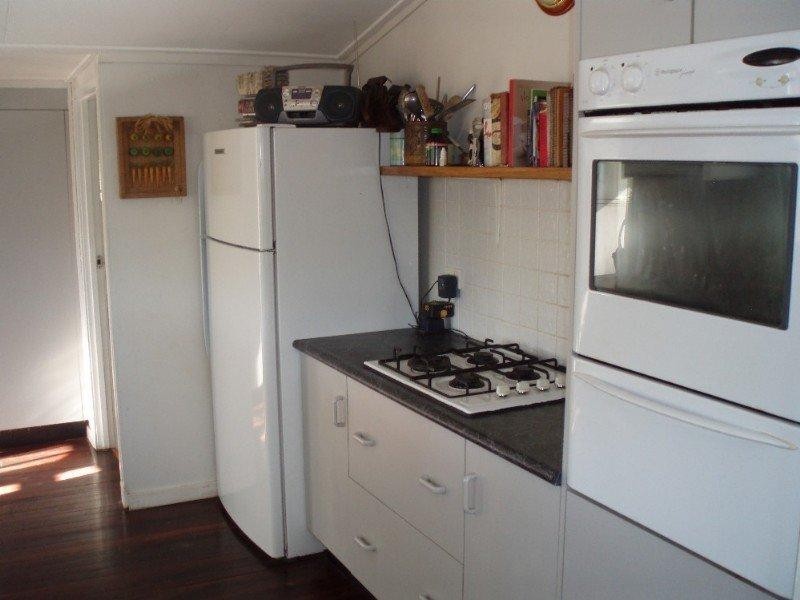 53 Fourteen Mile Road, The Caves QLD 4702